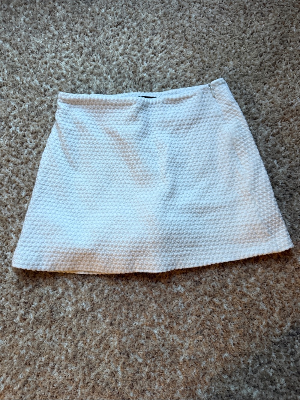 Zara skort size xsWhite Textured Mini Skirt - Classic Clean Look